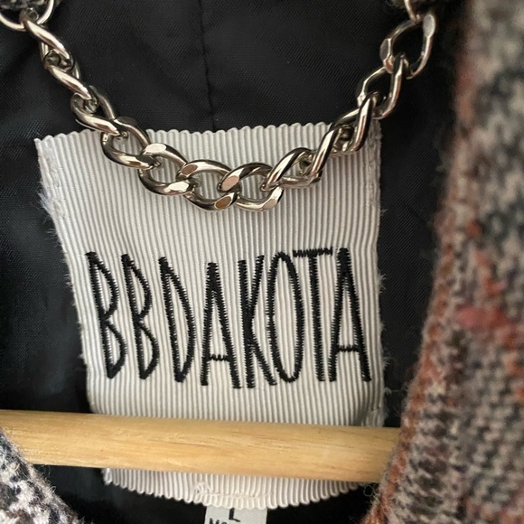 BB Dakota houndstooth coat - Picture 6 of 7